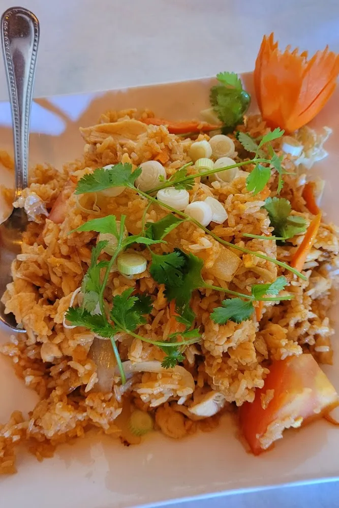 Thai Fried Rice with Chicken